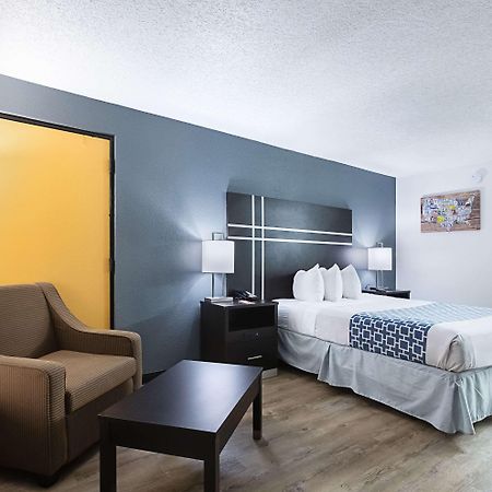 Econo Lodge Lithonia Buitenkant foto