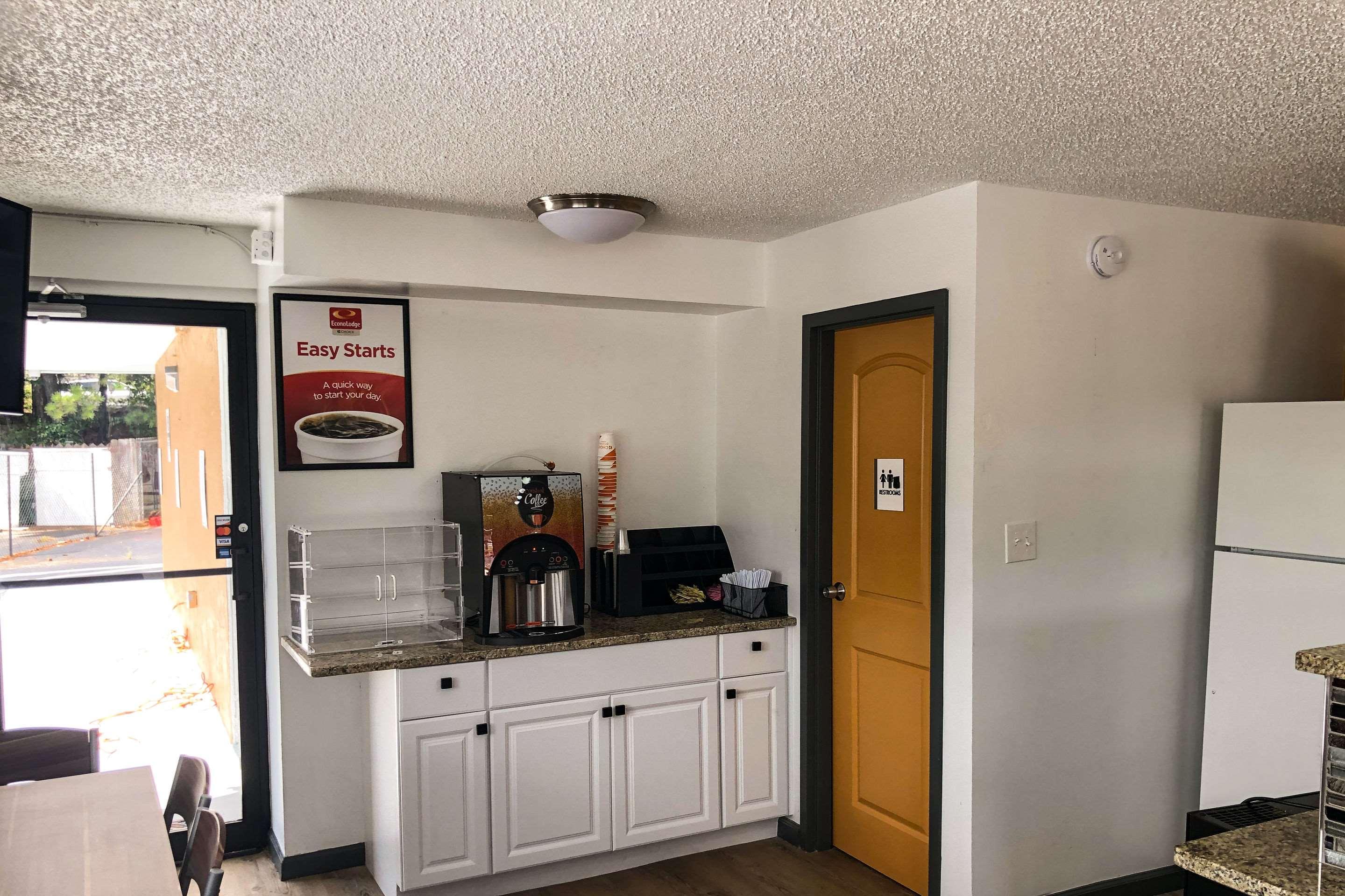 Econo Lodge Lithonia Buitenkant foto